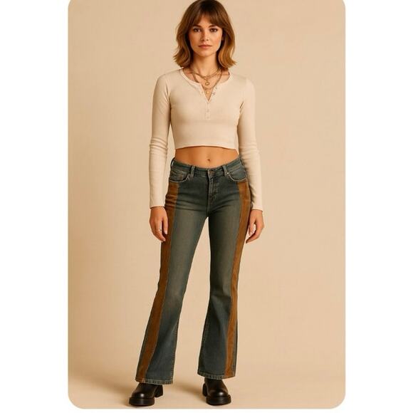 Rare Vintage Y2K Ces’t Toi Low Rise Hip Hugger Boho Grunge Flared Jeans Size 26 - Picture 3 of 9